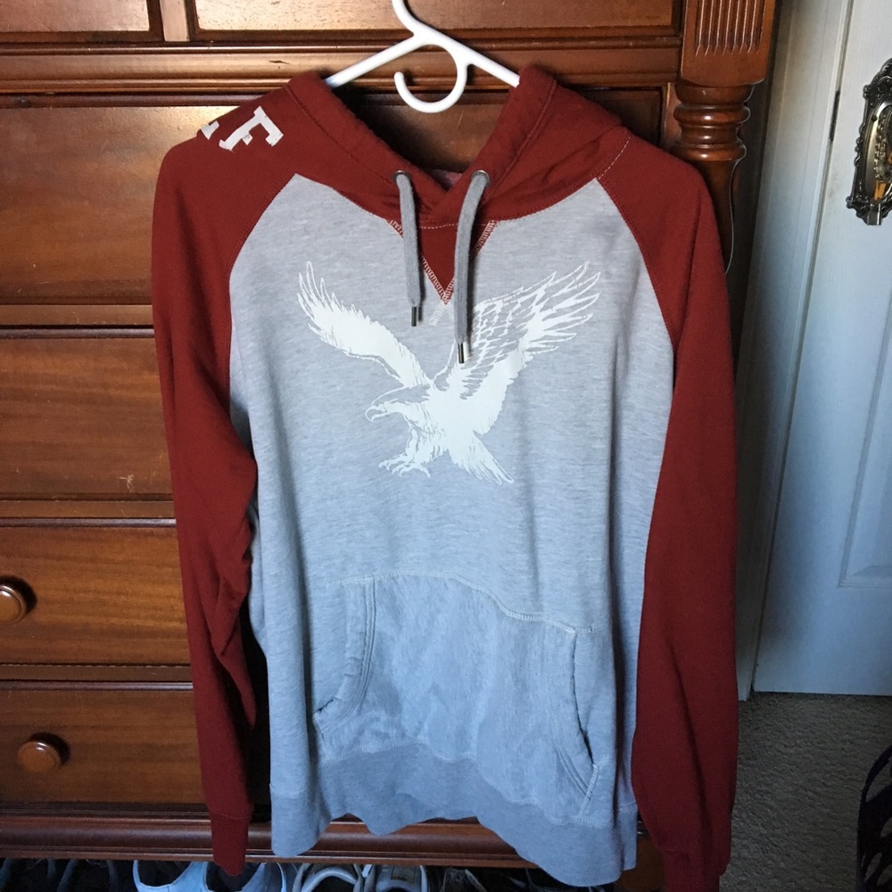 AMERICAN EAGLE SWEATSHIRT